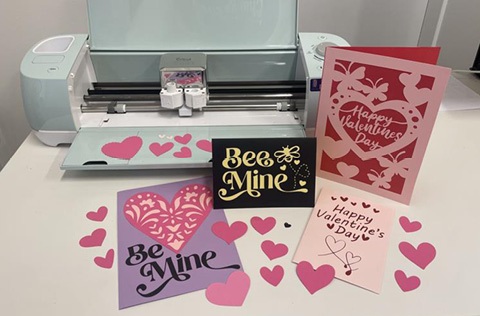 cricut machine and valentine's day cards